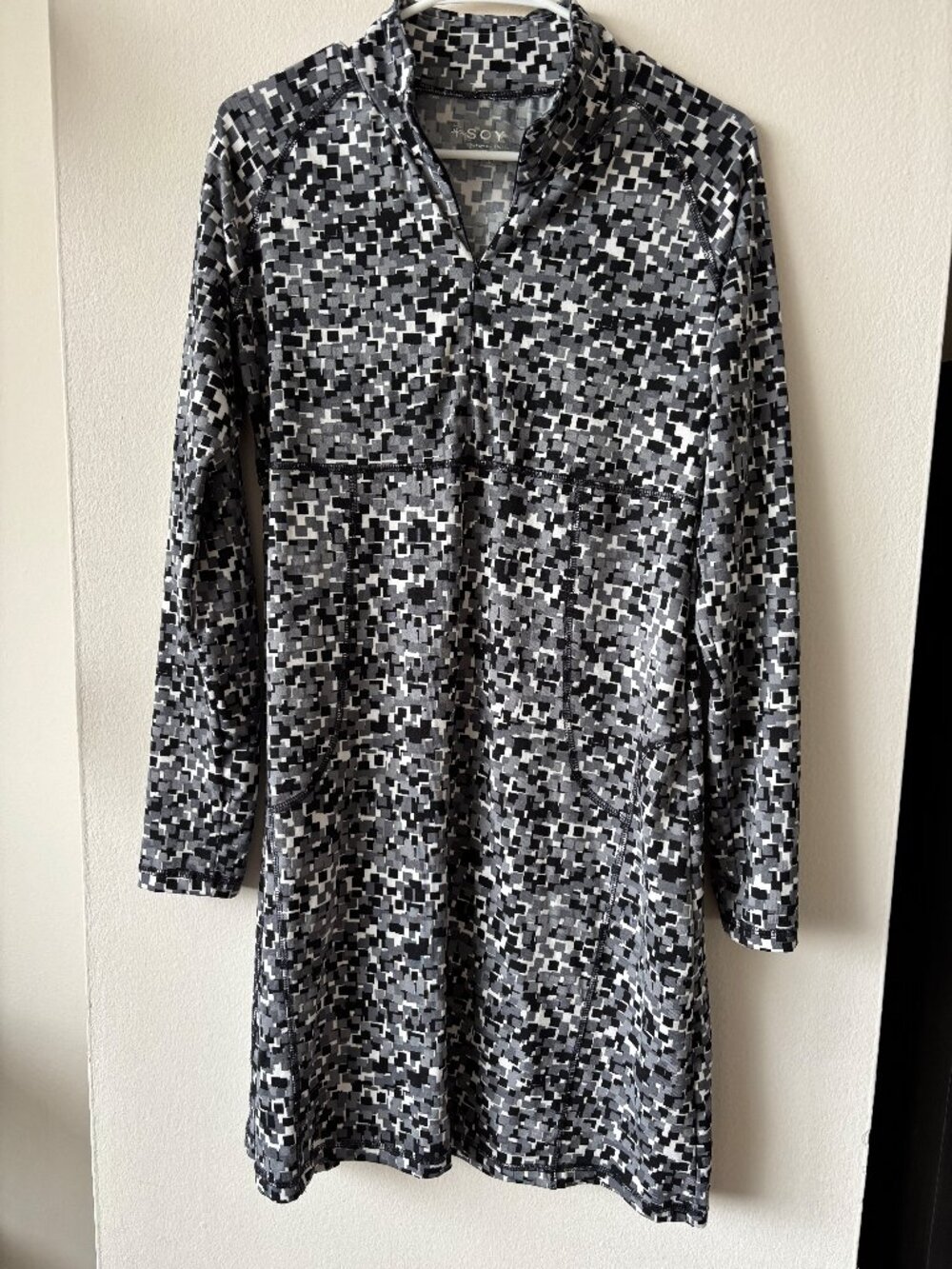 Soybu Gray Printed Long Sleeve Dress - Size Large